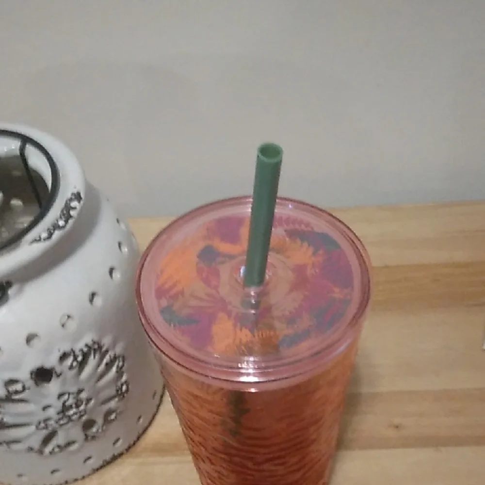 Starbucks 18 oz. Rippled Glass Venti Cold Cup Tumbler